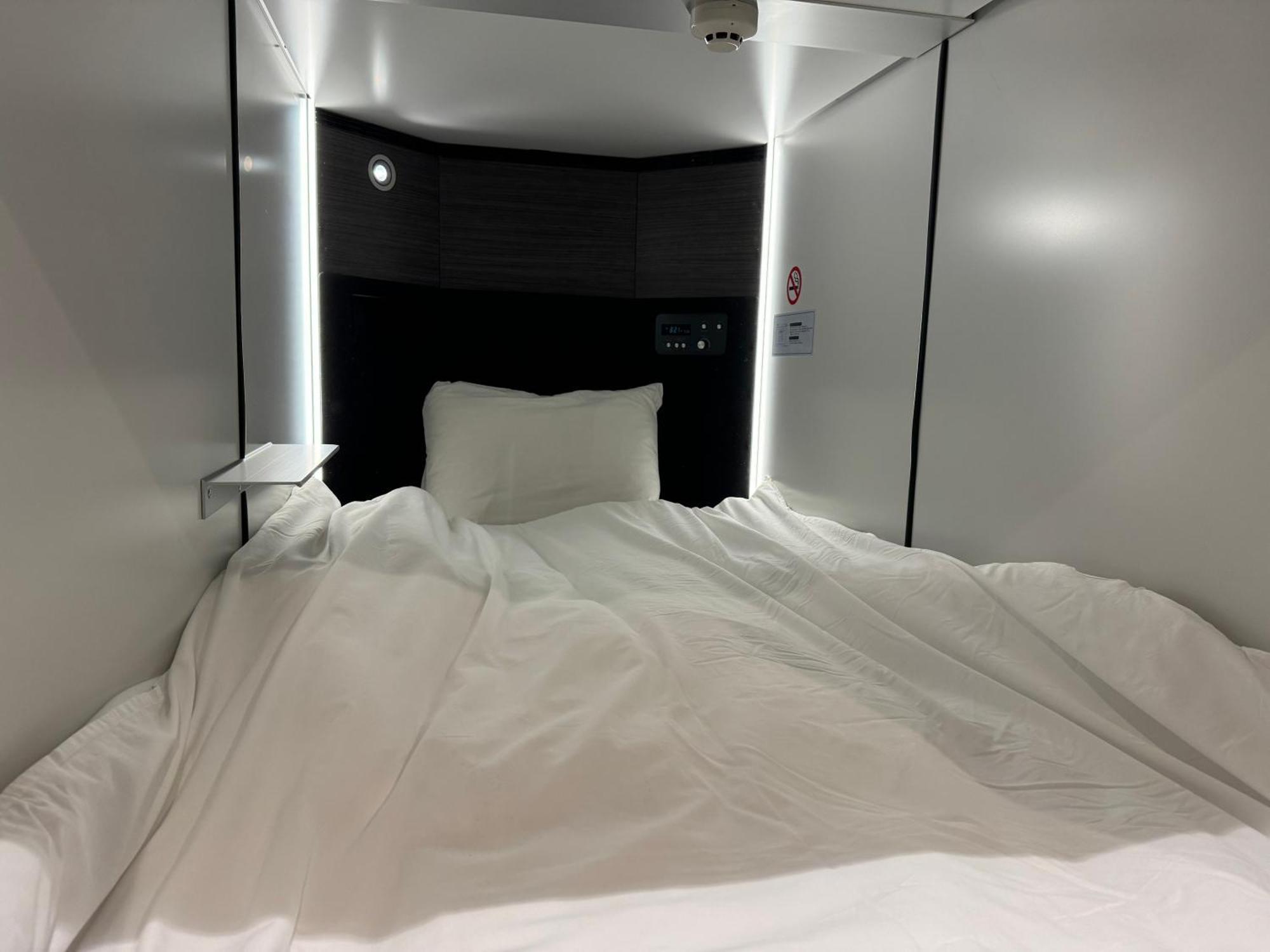 Capsule Hotel Suzumoriya Tokio Exterior foto